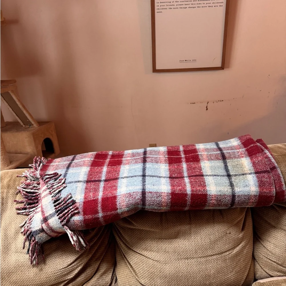 N/A cozy plaid